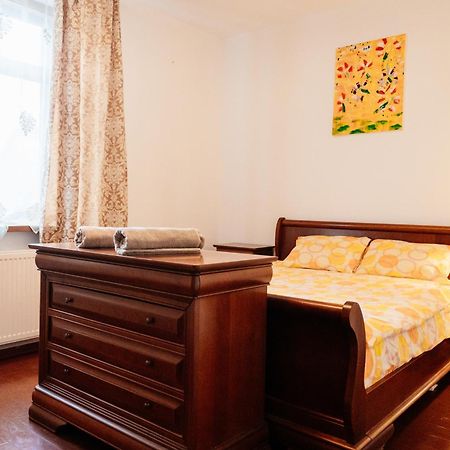 Maan Central Apartment Pet Friendly Location Brasov Ngoại thất bức ảnh