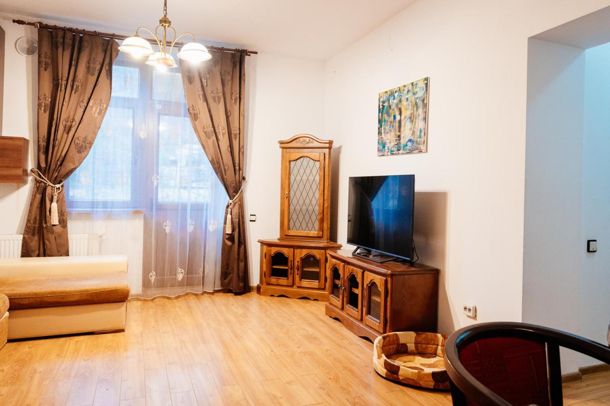 Maan Central Apartment Pet Friendly Location Brasov Ngoại thất bức ảnh