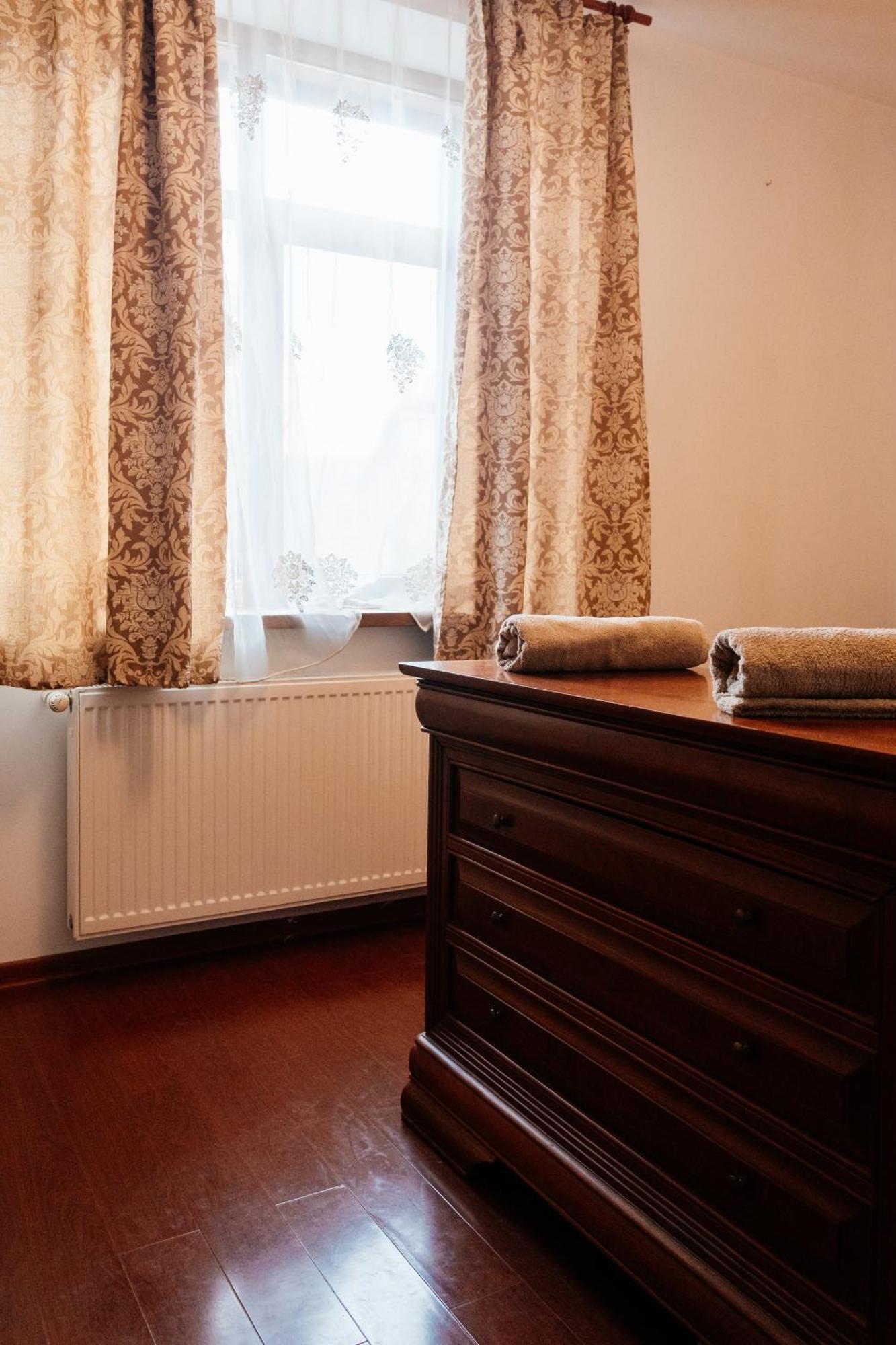 Maan Central Apartment Pet Friendly Location Brasov Ngoại thất bức ảnh