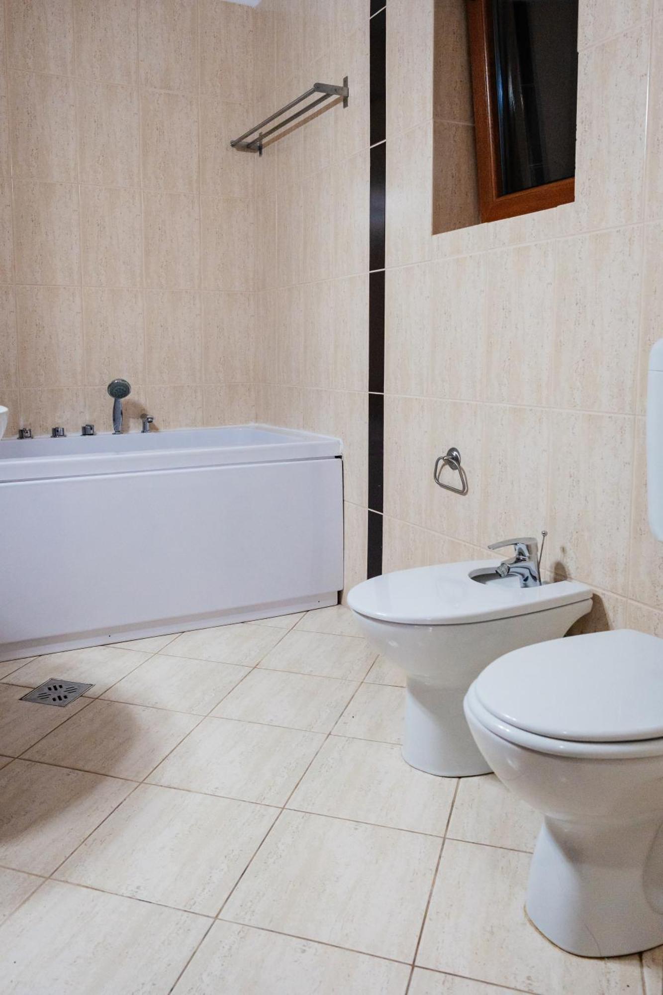 Maan Central Apartment Pet Friendly Location Brasov Ngoại thất bức ảnh